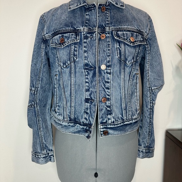 Barrel-Sleeve Icon Denim Jacket - Picture 9 of 13